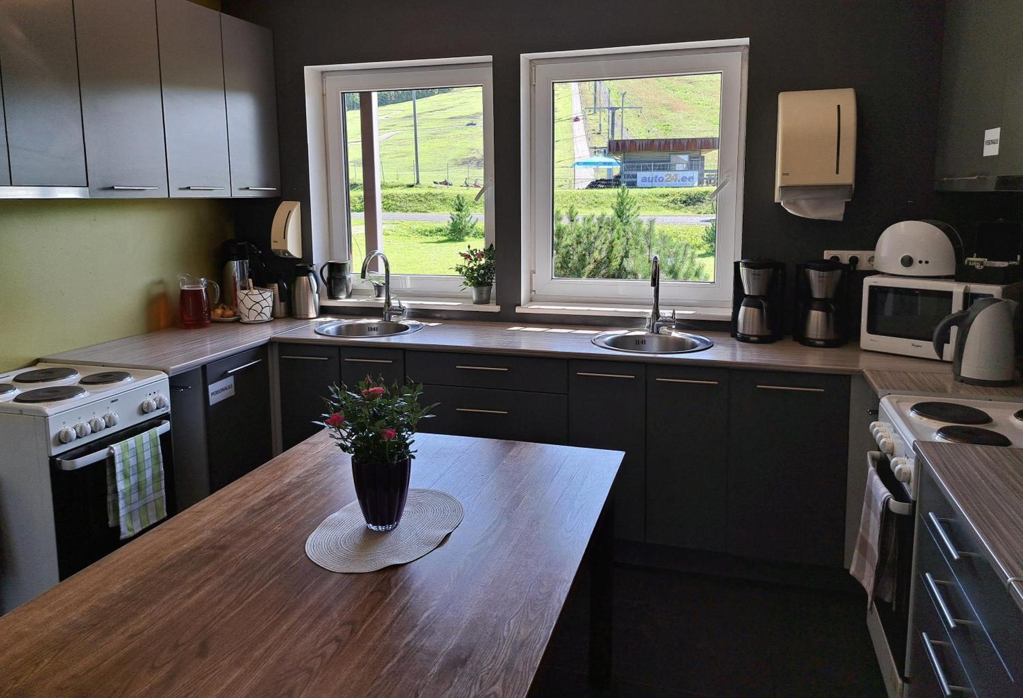 Tuhamaee Hostel Kiviõli Eksteriør bilde